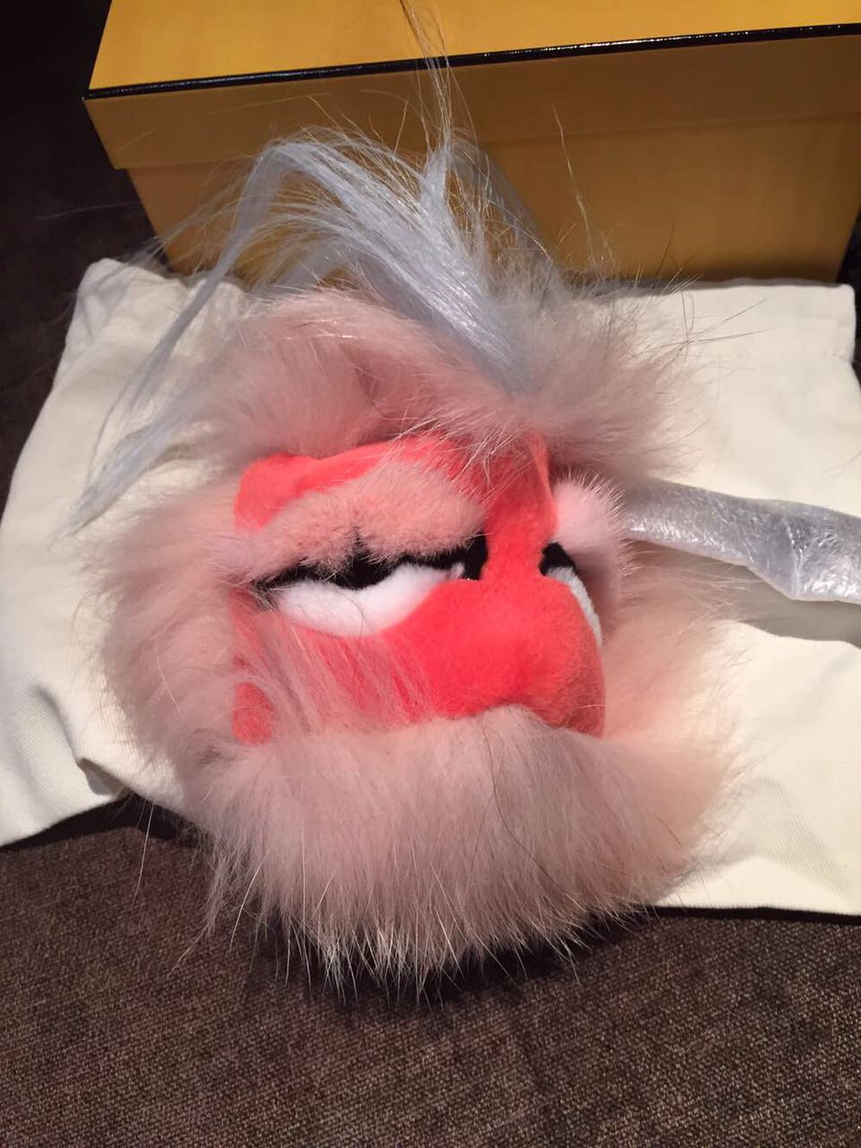 

Брелок Fendi 15 Bag Charm
