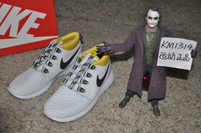 

кроссовки Nike ROSHERUN SNEAKERBOOT 615601-001