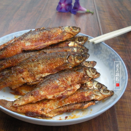 澄江淡水湖咸鱼抚仙湖盐水鱼农家自制熏鱼天然贡品小白鱼云南特产