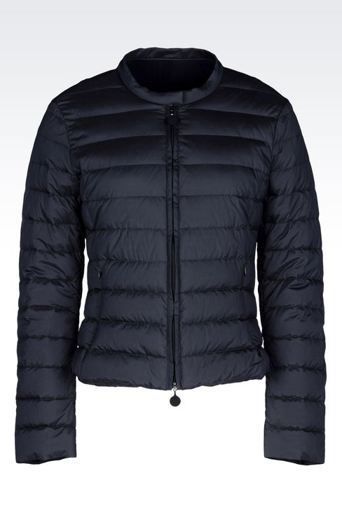 

Женский пуховик Armani AC 15 41512609lk