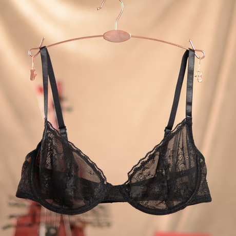 【奢华性感内衣】_黑色文胸图片_女士内衣价格_搭配分享 - 爱逛街