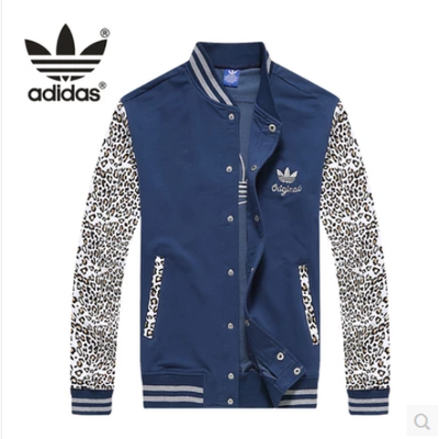 

Спортивная куртка Adidas 2015