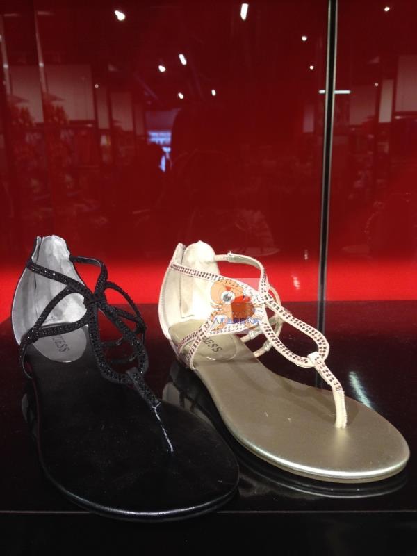 

Босоножки Guess LEITH