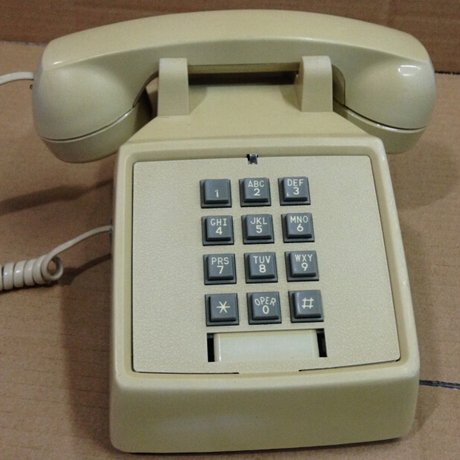 90年代台湾产米黄色按键式振铃电话机 老式振铃电话 可正常使用