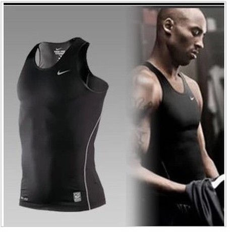 

Одежда для фитнеса Nike NK Pro 272434-010 269602-010