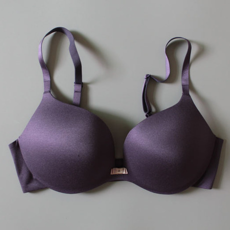 【无痕文胸】_聚拢厚内衣图片_无痕女士文胸价格_搭配分享 - 爱逛街