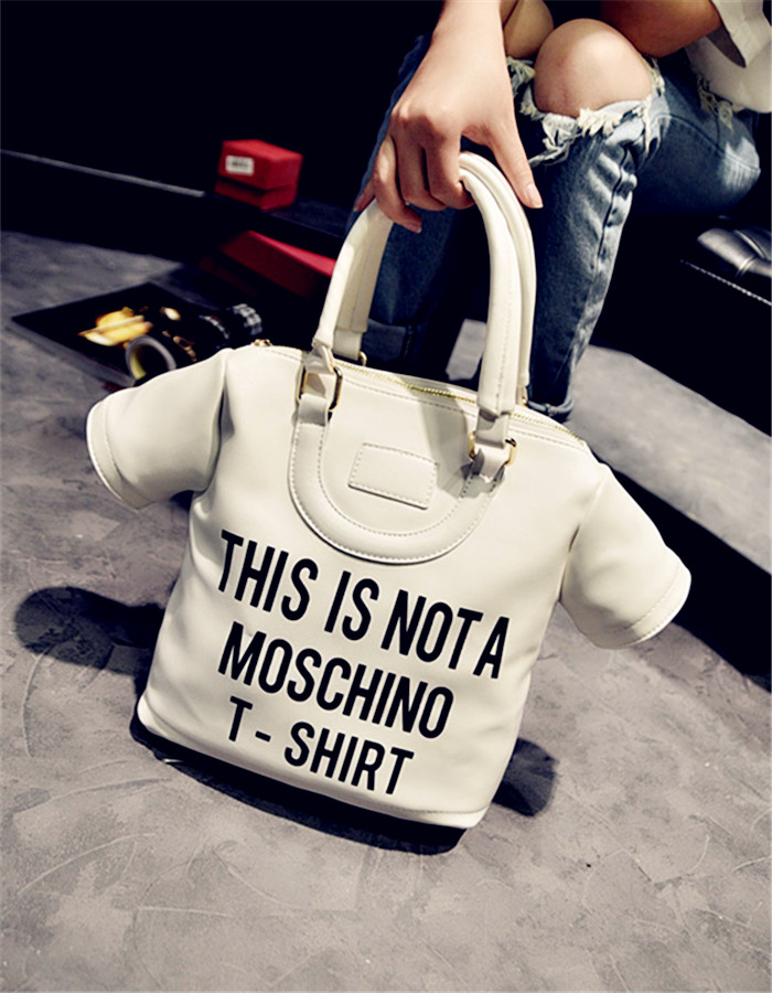 

Сумка Wang 2015 MOSCHINO