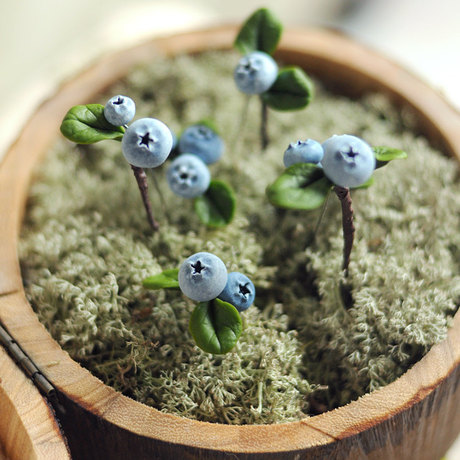 「缺货」{ 唯美花嫁°} 乌克兰设计师手工饰品 蓝莓发簪一只 特价