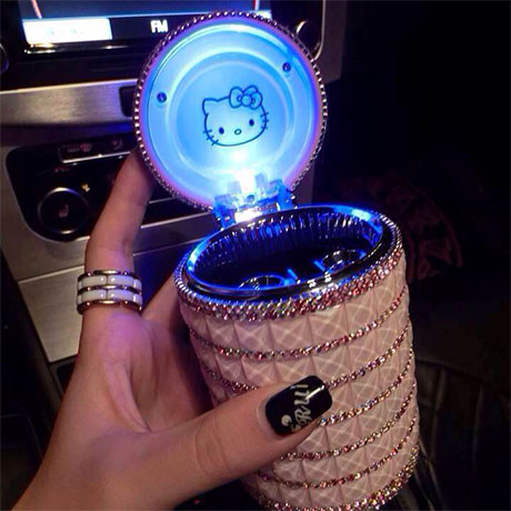 

пепельница Led Hellokitty