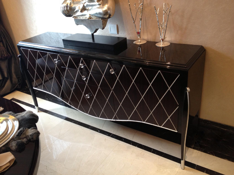 

Шкаф в коридор