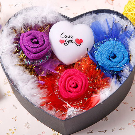 浪漫情人节生日送男朋友老公实用特别玫瑰花礼盒创意礼物小小礼品