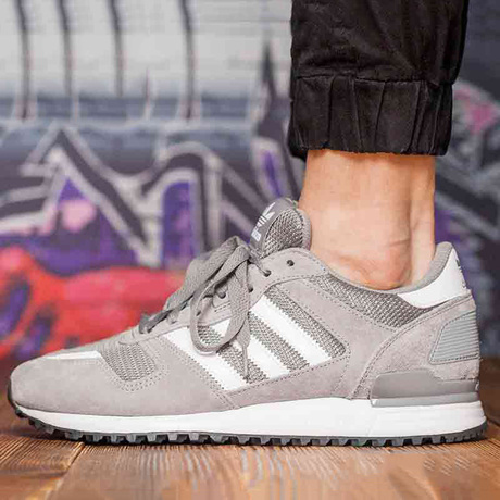 阿迪达斯男鞋2016秋季三叶草zx700跑步鞋经典休闲鞋bb 4983 4982