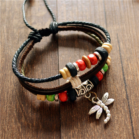 爱逛街为您找到牛皮绳手链相关的宝贝,您可以在下面的板块中挑选喜欢