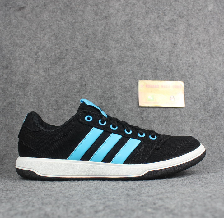 

Кроссовки для тенниса Adidas Oracle G61911