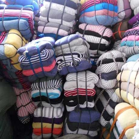 大擦机布抹布 全棉破布头旧衣服料吸水吸油布花抹布26元1捆16斤