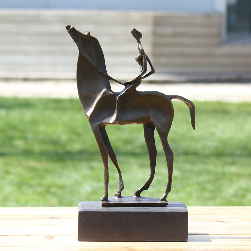 女士骑马 抽象系列铜工艺品家居装饰品铜雕塑像摆件商务礼品设计 Изображение 1