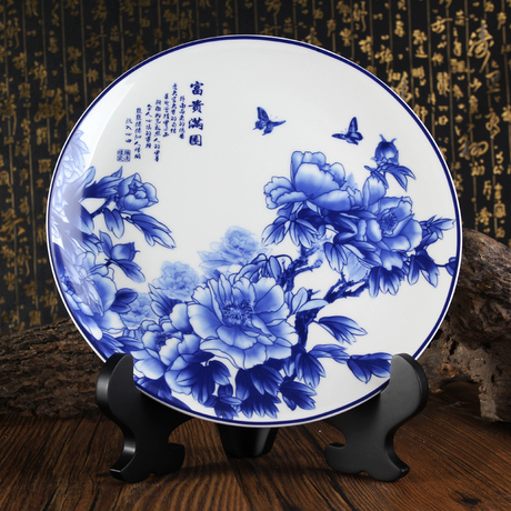 富贵满园青花盘装饰坐盘手绘青花瓷摆盘陶瓷圆盘摆件出国文化礼品