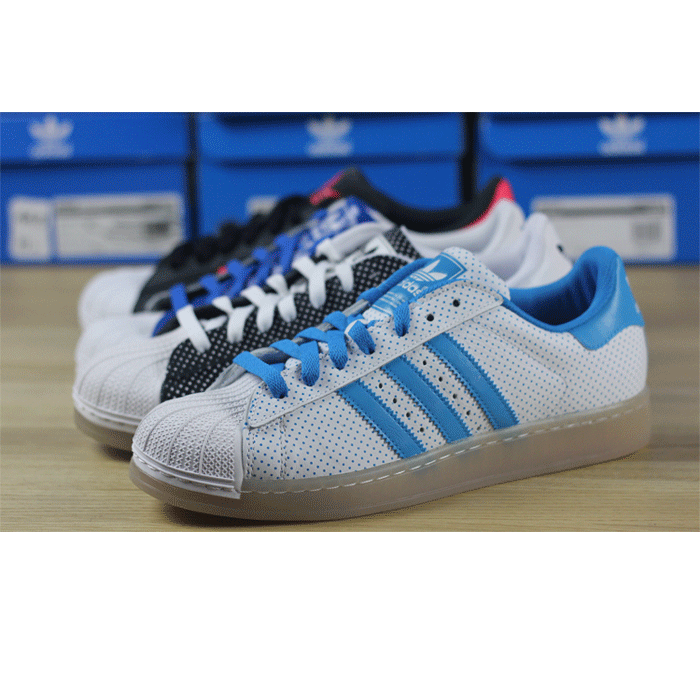 

кроссовки Adidas 869 Superstar CLR D65538