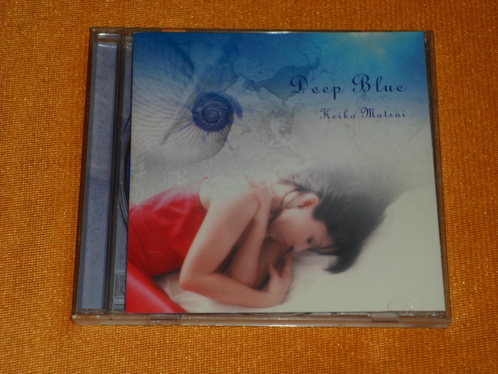 

Сувенир со звездами кино и эстрады Keiko Matsui Deep Blue D6255