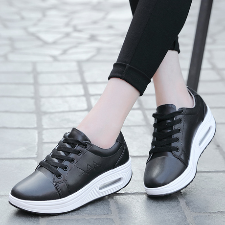 爱逛街为您找到松糕厚底摇摇鞋相关的宝贝,您可以在下面的板块中挑选