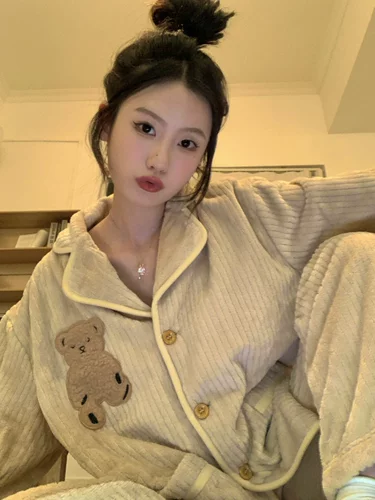 Милая зимняя пижама, зимний коралловый бархатный комплект, популярно в интернете, с медвежатами, 2025 года