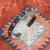 Bluestone-a Примерно 0,85 см весит 22,6 г