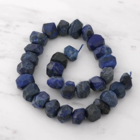 10 # голубой кристалл с прямым отверстием [1 шт.] На поверхности есть неровности, размер, форма и цвет могут различаться.