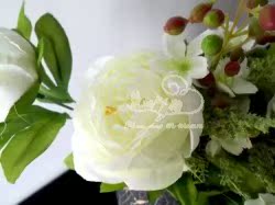 

Искусственные цветы Flowers that the edge