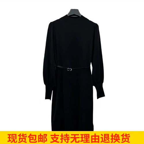 Демисезонное модное черное цветное приятное телу платье, 2022