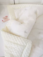 С бантиком, марлевый, с вышивкой