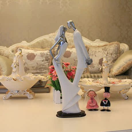 一吻定情情侣工艺品 新房装饰品 高档结婚礼物 创意礼品 家饰摆件