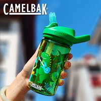 Группы динозавров могут быть установлены с водой для отправки чашки кисти