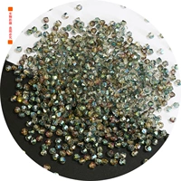 Роза красная роза красная и зеленая 100