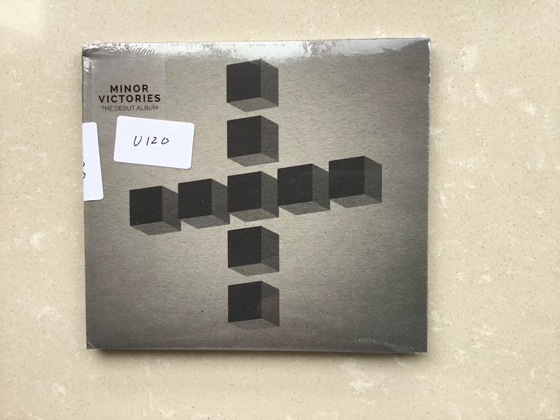 Slowdive Mogwai участник Minor Victories 16 лет одно и то же имя V120