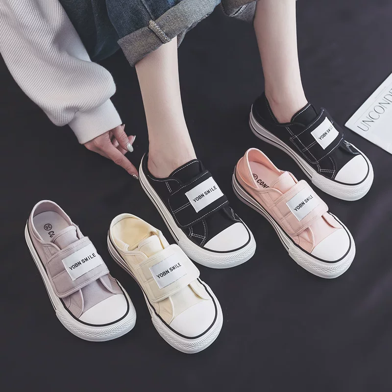 Лето 2023 Новые школьные кроссовки на квадратной носке Mango Toe на липучке Canvas женские корейская версия нишевый дизайн двухцветные кроссовки