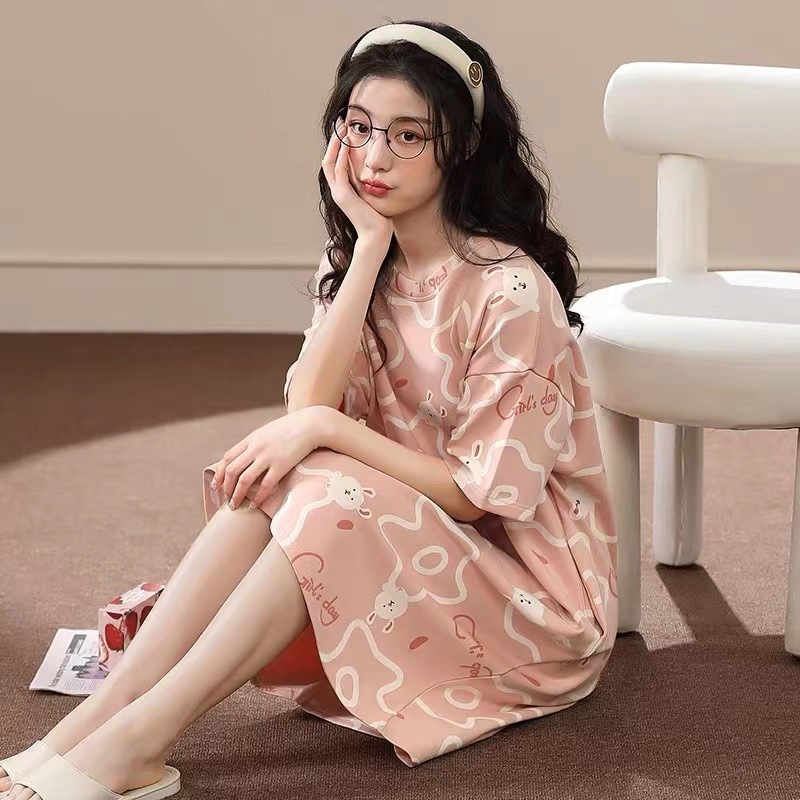 Pink bunny skirt (thin, non-cotton)