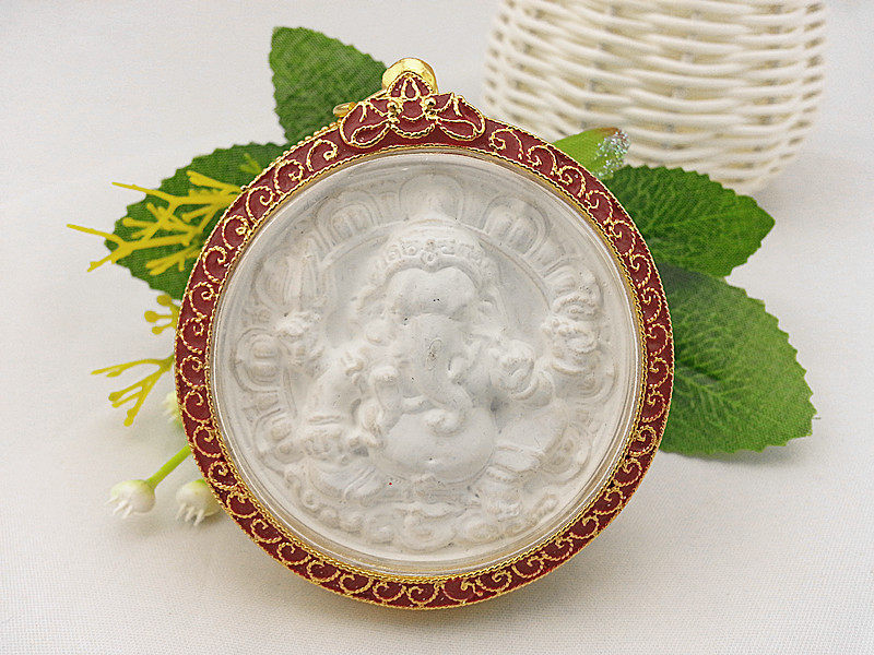 淘宝热销商品详情 泰国佛牌真品 白色象神 掩面佛超大模 挡小人招财