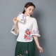 Phong cách dân tộc cộng với kích thước áo cánh của phụ nữ mùa xuân và mùa hè mới phong cách Trung Quốc cotton và vải lanh thêu cổ đứng cổ áo trumpet tay áo nút đĩa áo phông - Áo phông