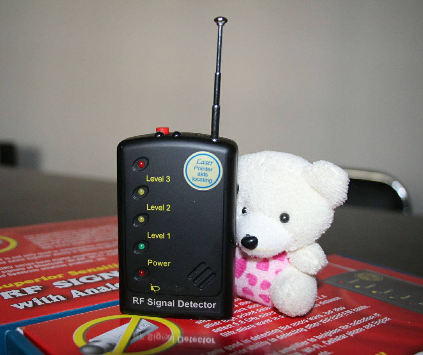 特价进口反防窃听反偷拍设备防反监听器材手机防窃听无线信号探测