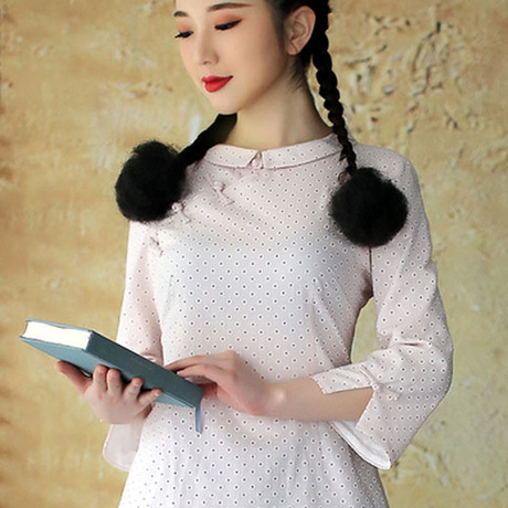 爱逛街为您找到女士旗袍相关的宝贝,您可以在下面的板块中挑选喜欢的