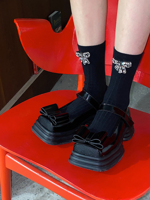 taobao agent Favorites!Exquisite full -scale original designer CNORAHK handmade butterfly beaded socks socks and calves