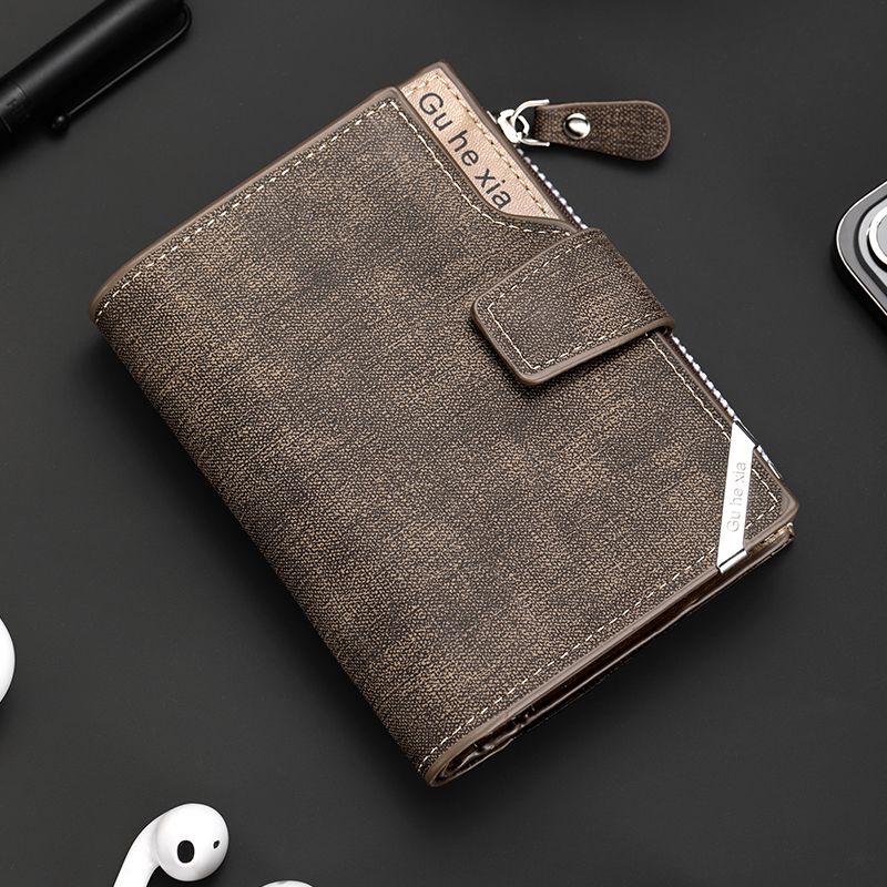 Brown, multiple card slots and large capacity