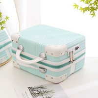 Мятно-зеленый