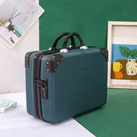 Темно-зеленый