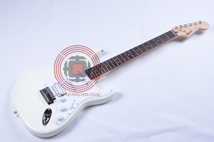 

Электрогитара Fender Squier Bullet Strat