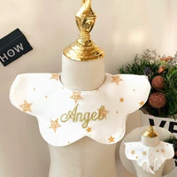 Светло -серые крылья ангела