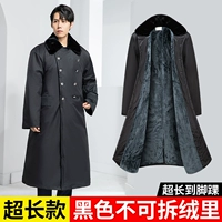 Ультра -длительные черные бархатные пальто не подведены