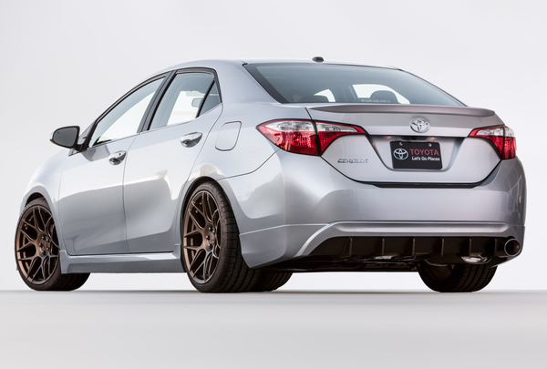 美规卡罗拉车型在trd的手中显得格外战斗,你还认识这台卡罗拉么?