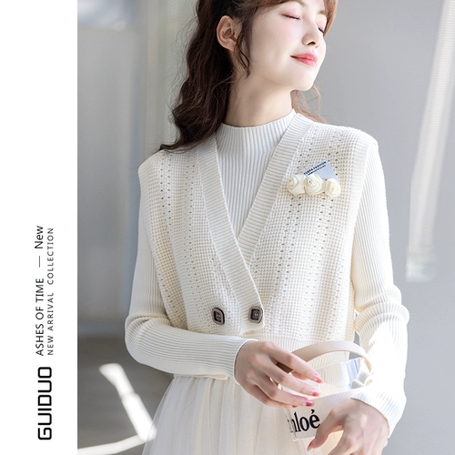 Комплект, демисезонное платье, трикотажный дизайнерский жилет, в стиле Шанель, изысканный стиль, тренд сезона