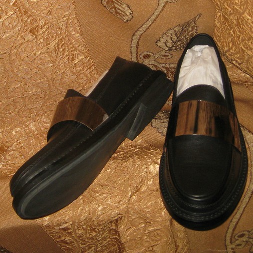 

Демисезонные ботинки Saint Laurent Paris SLP